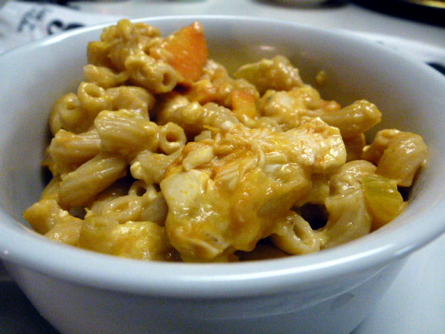 buffalo mac and cheese 7