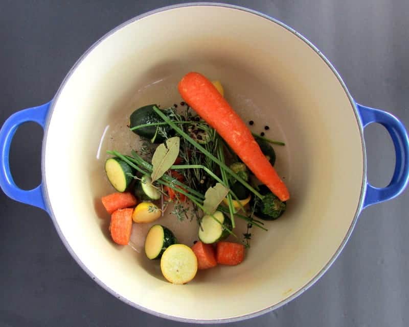 low FODMAP vegetable broth via Treble in the Kitchen