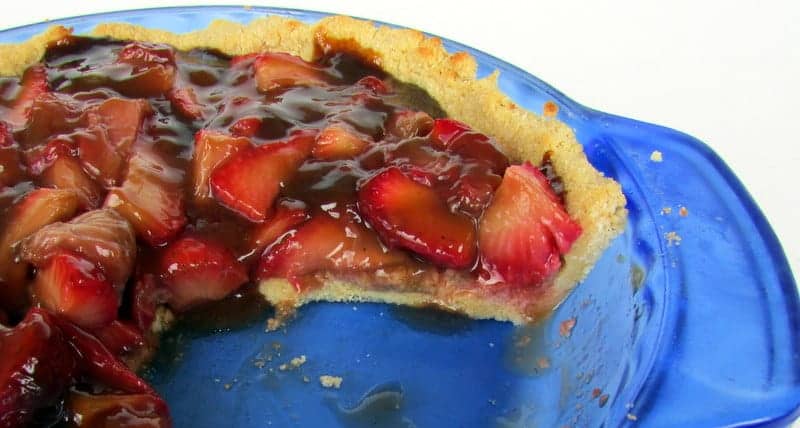 low FODMAP Strawberry Pie via Treble in the Kitchen