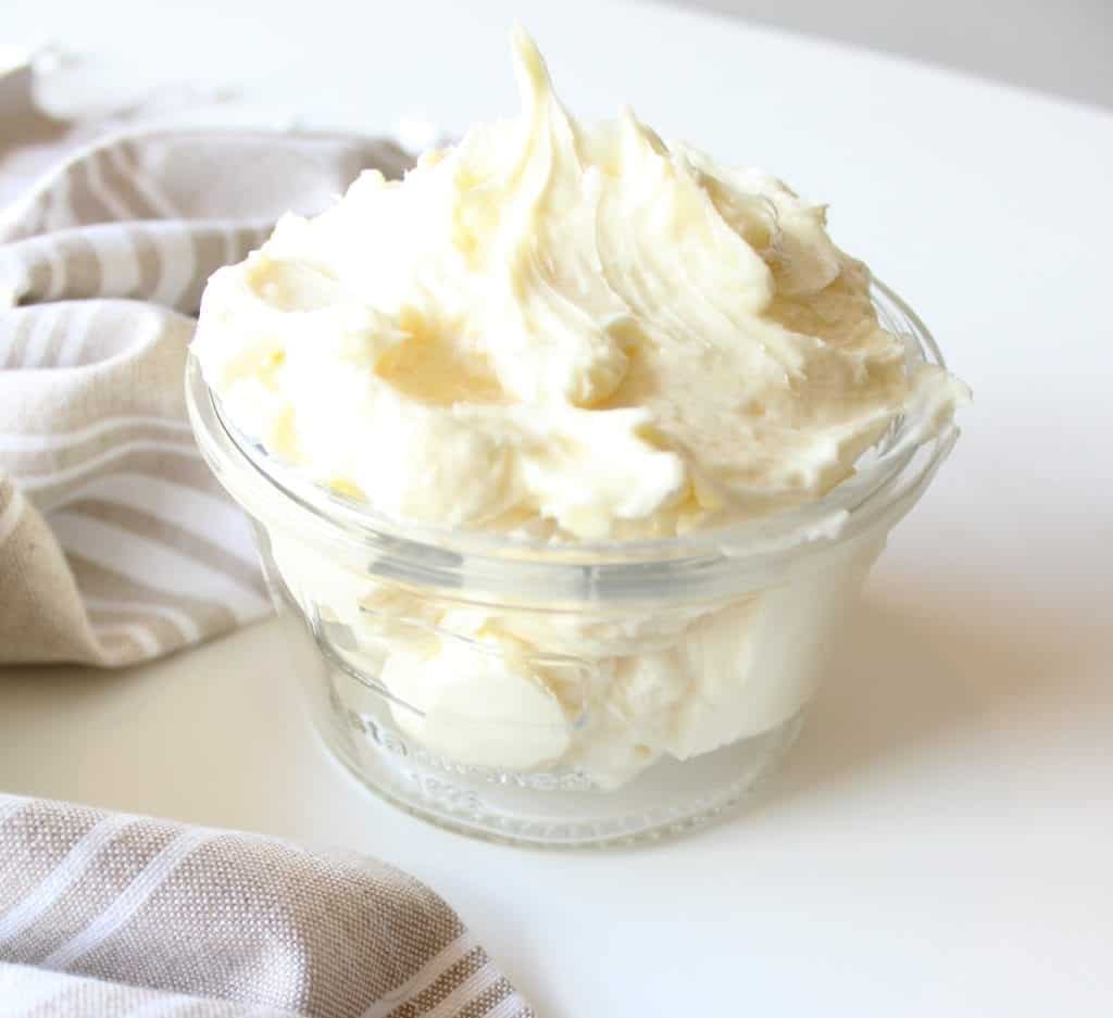 Homemade Whipped Lavender Body Butter