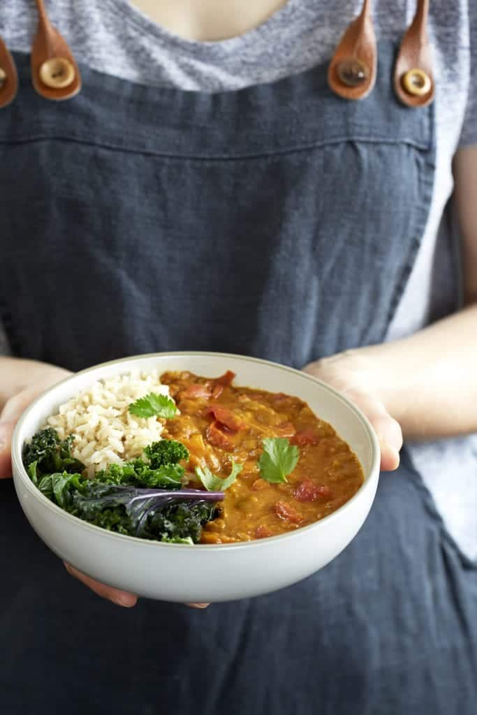 Three tin tomato, turmeric and coconut dahl - The FODMAP Friendly Kitchen 