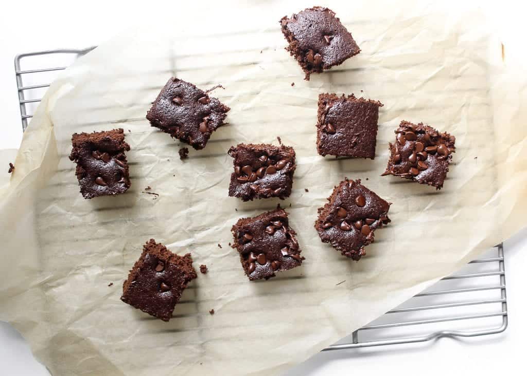 Brain Fog Lentil Brownies - #glutenfree #dairyfree #lentils #legumes #pulses #joybauer #foodremedies