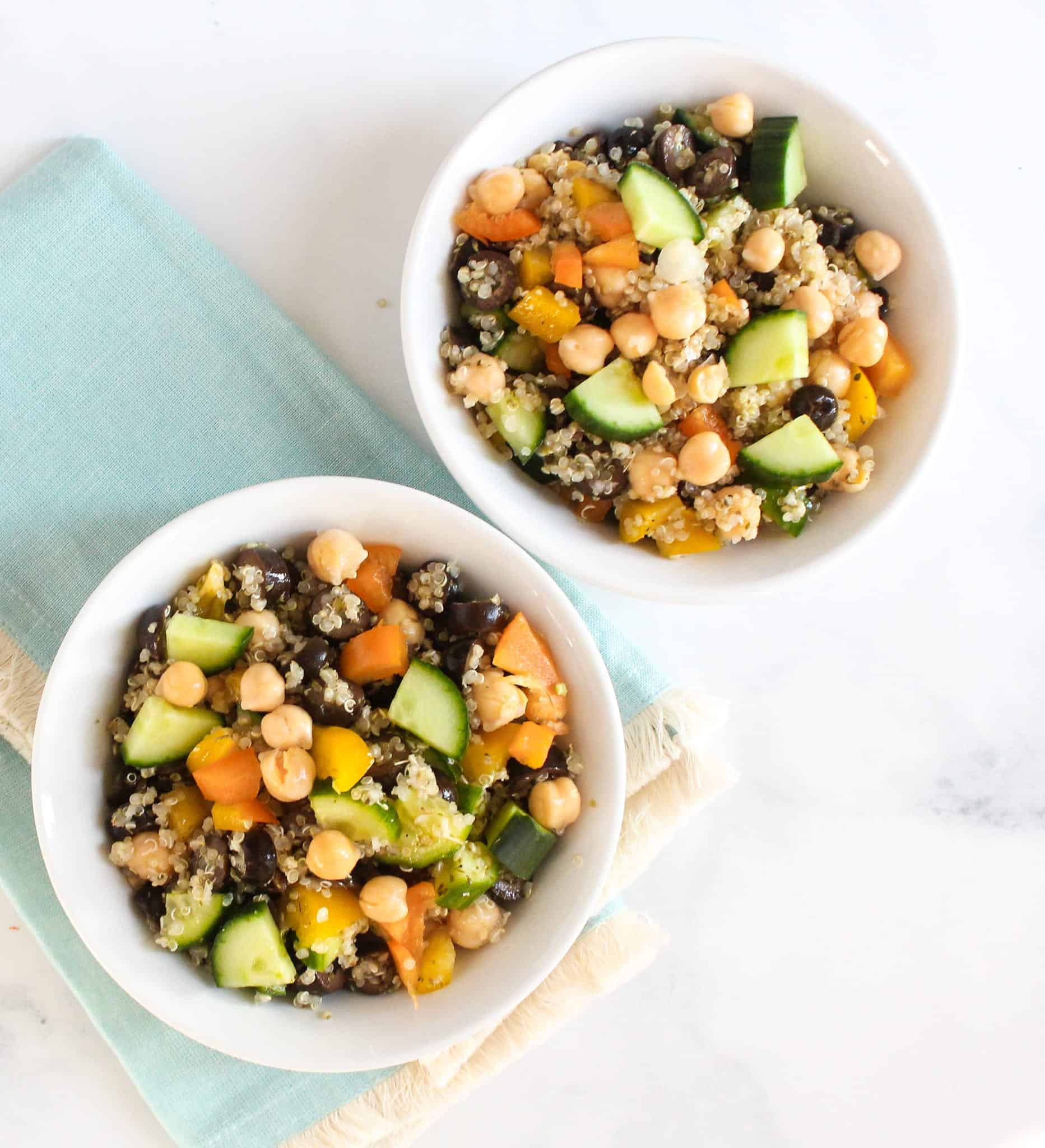 Mediterranean Quinoa Salad - Easy Lunch #lowFODMAP #glutenfree #dairyfree #vegan #vegetarian