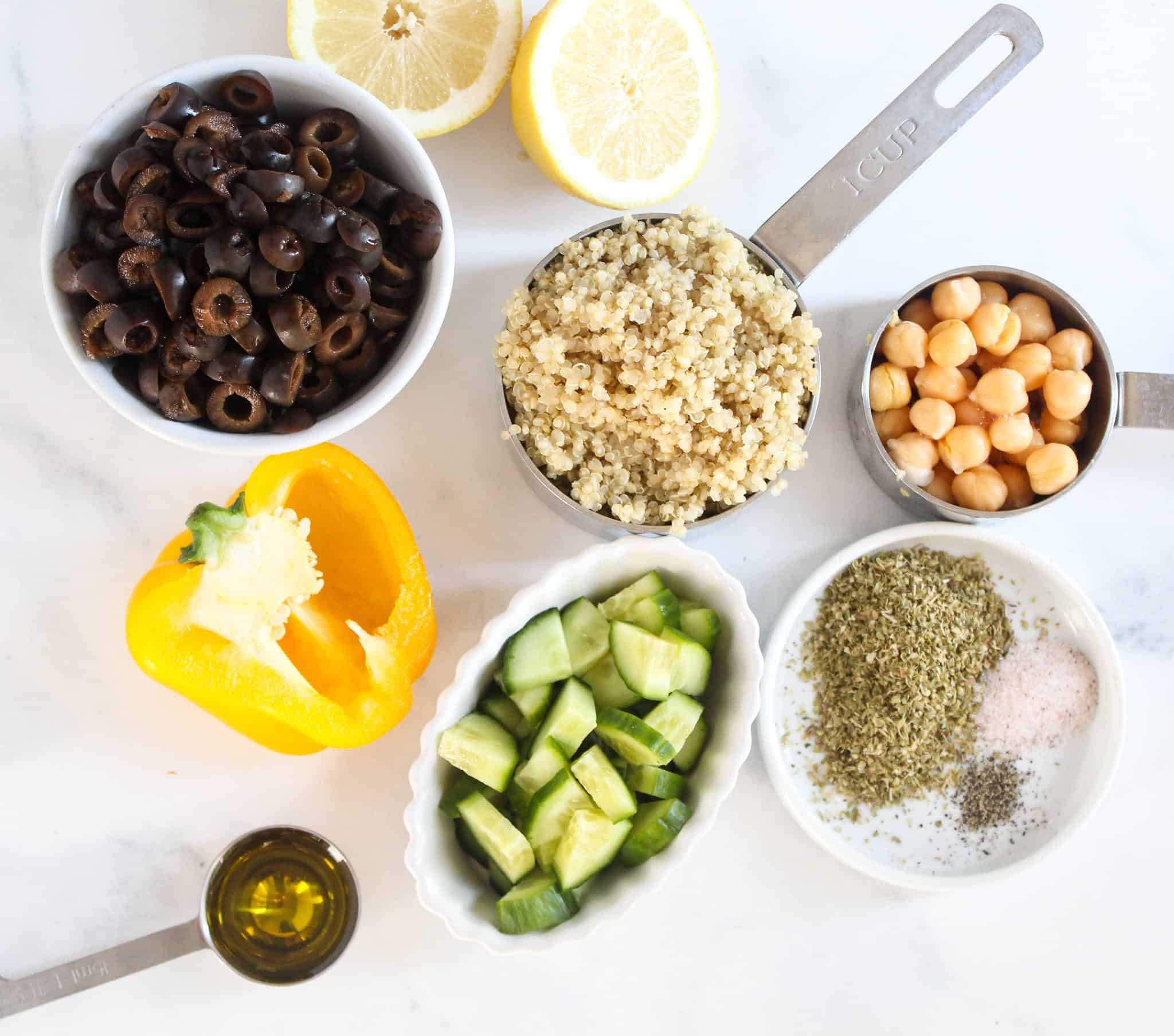 Mediterranean Quinoa Salad - Easy Lunch #lowFODMAP #glutenfree #dairyfree #vegan #vegetarian