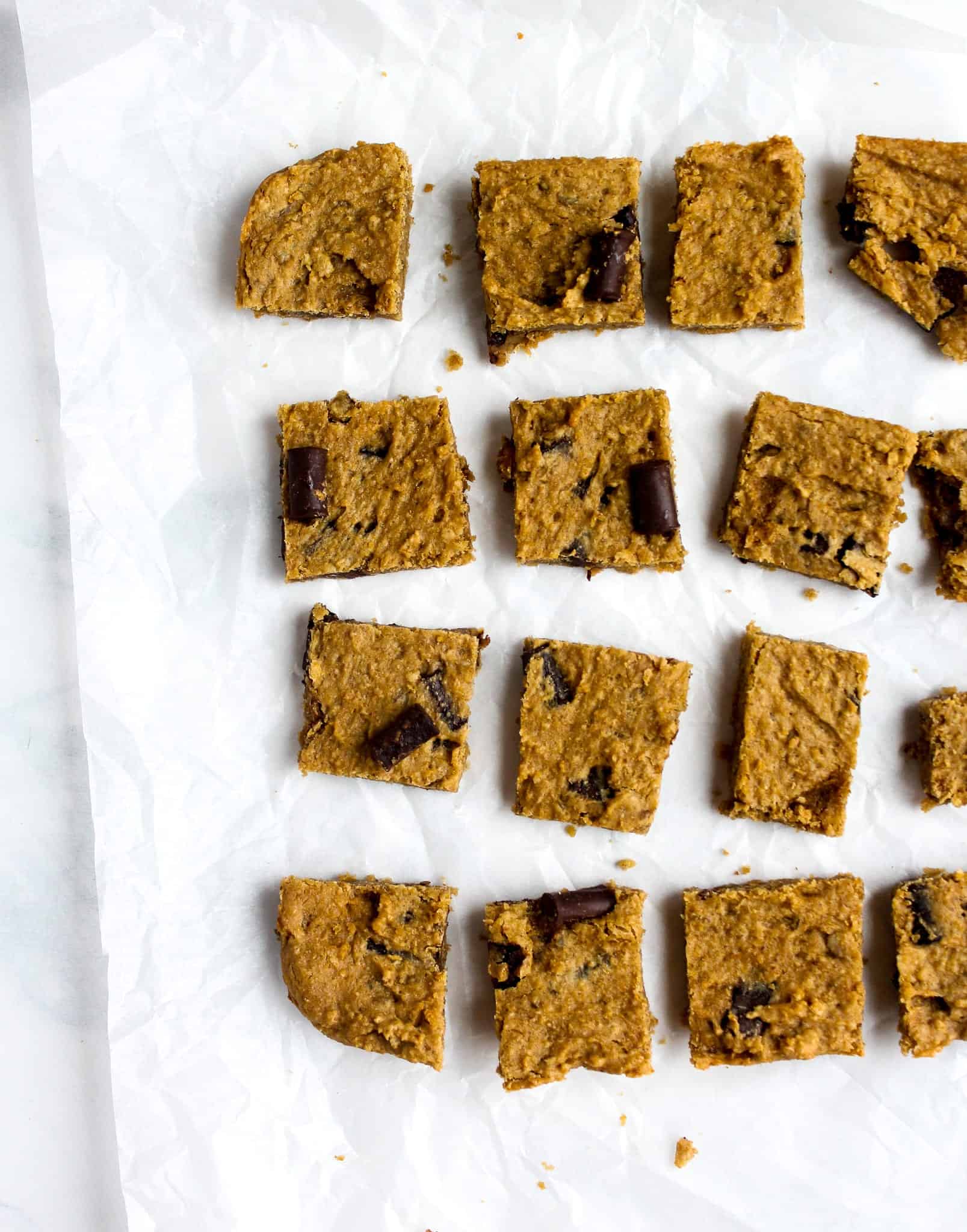 Chickpea Walnut Blondies - #glutenfree #grainfree #dairyfree #lowfodmap