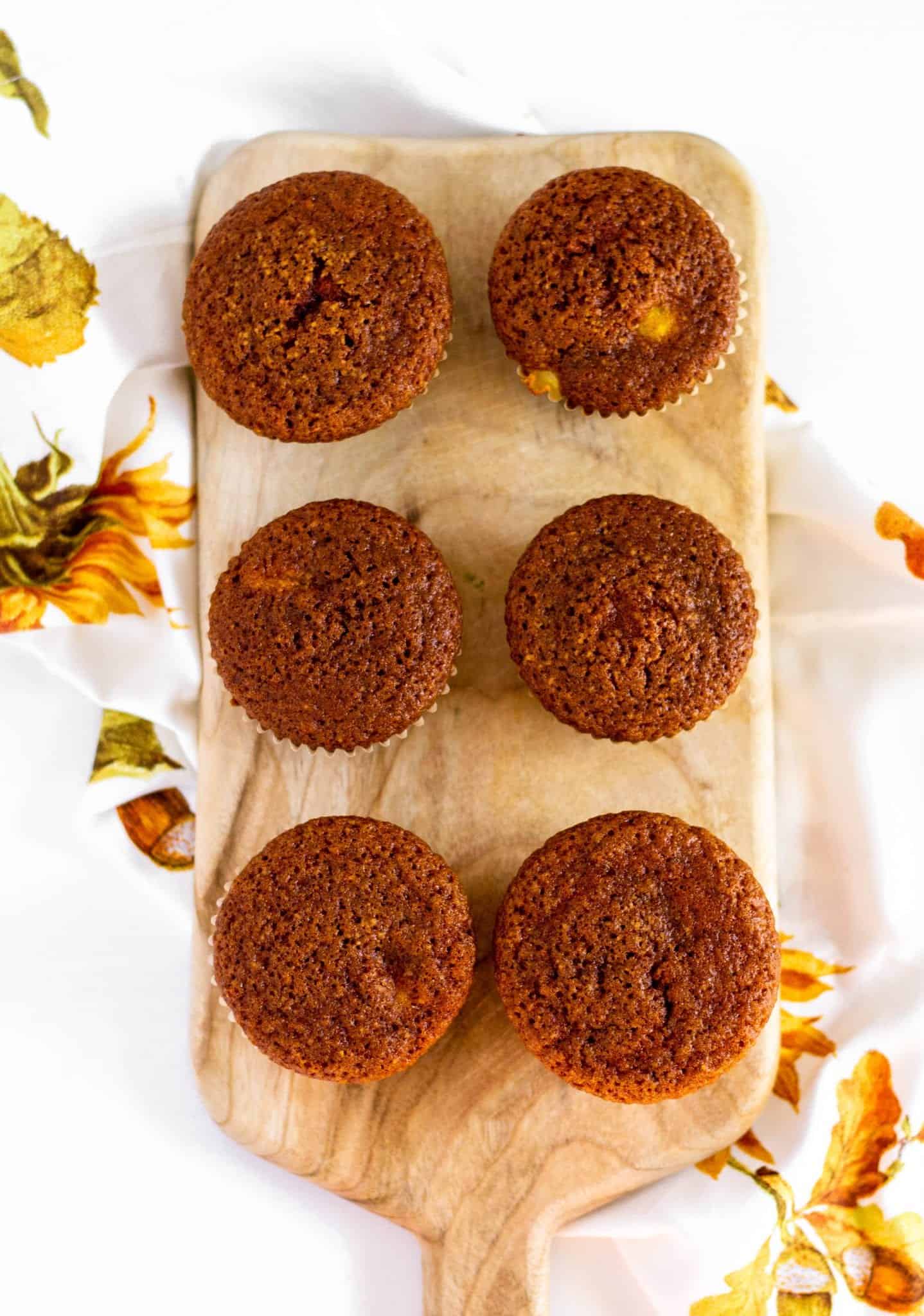 Pumpkin Spice Muffins with Cream Cheese #lowfodmaprecipes #glutenfreerecipes #lactosefree