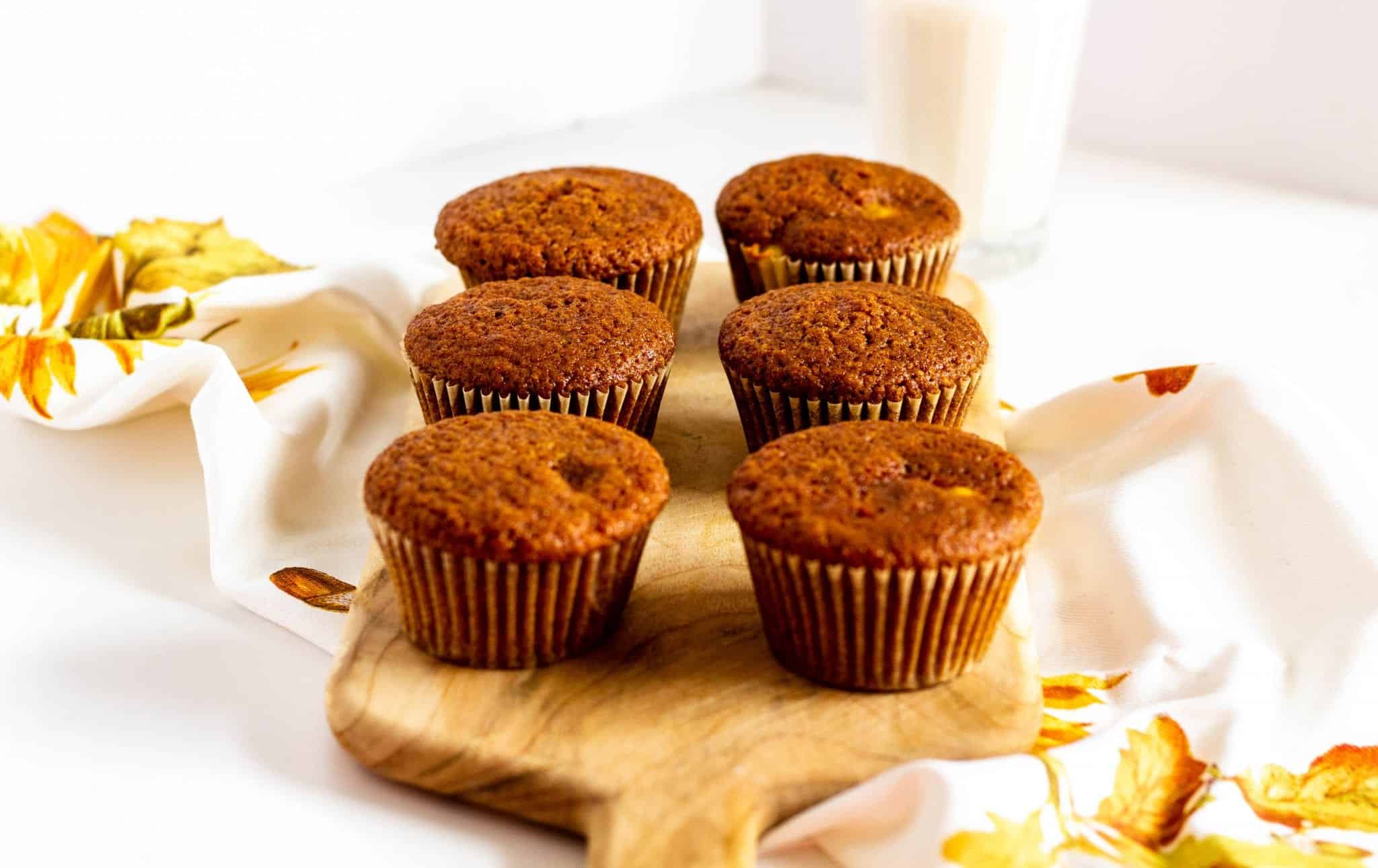 Pumpkin Spice Muffins with Cream Cheese #lowfodmaprecipes #glutenfreerecipes #lactosefree