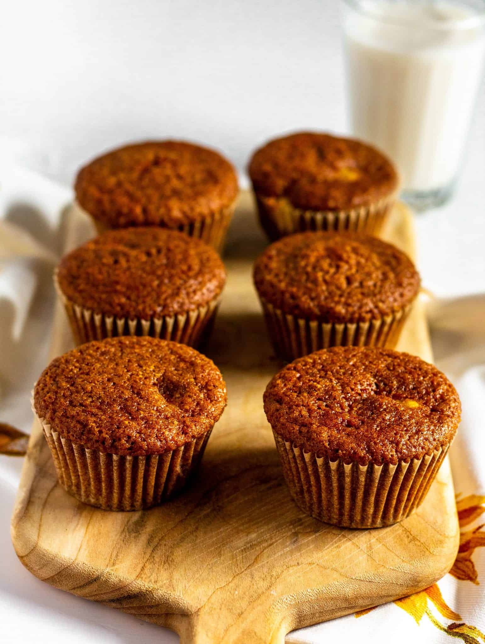 Pumpkin Spice Muffins with Cream Cheese #lowfodmaprecipes #glutenfreerecipes #lactosefree