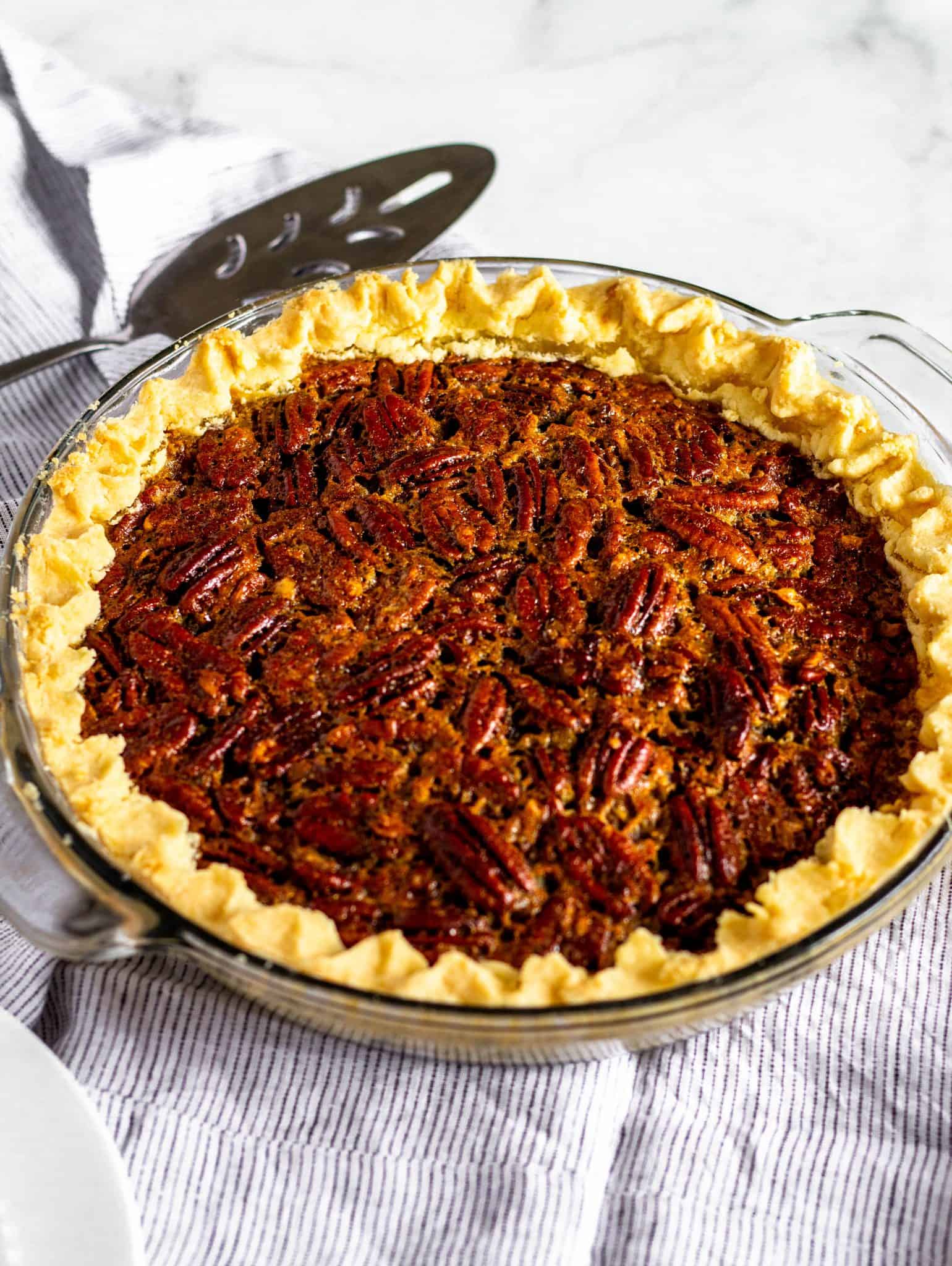 No Corn Syrup Pecan Pie #lowfodmap #thanksgivingrecipe #tararochfordnutrition