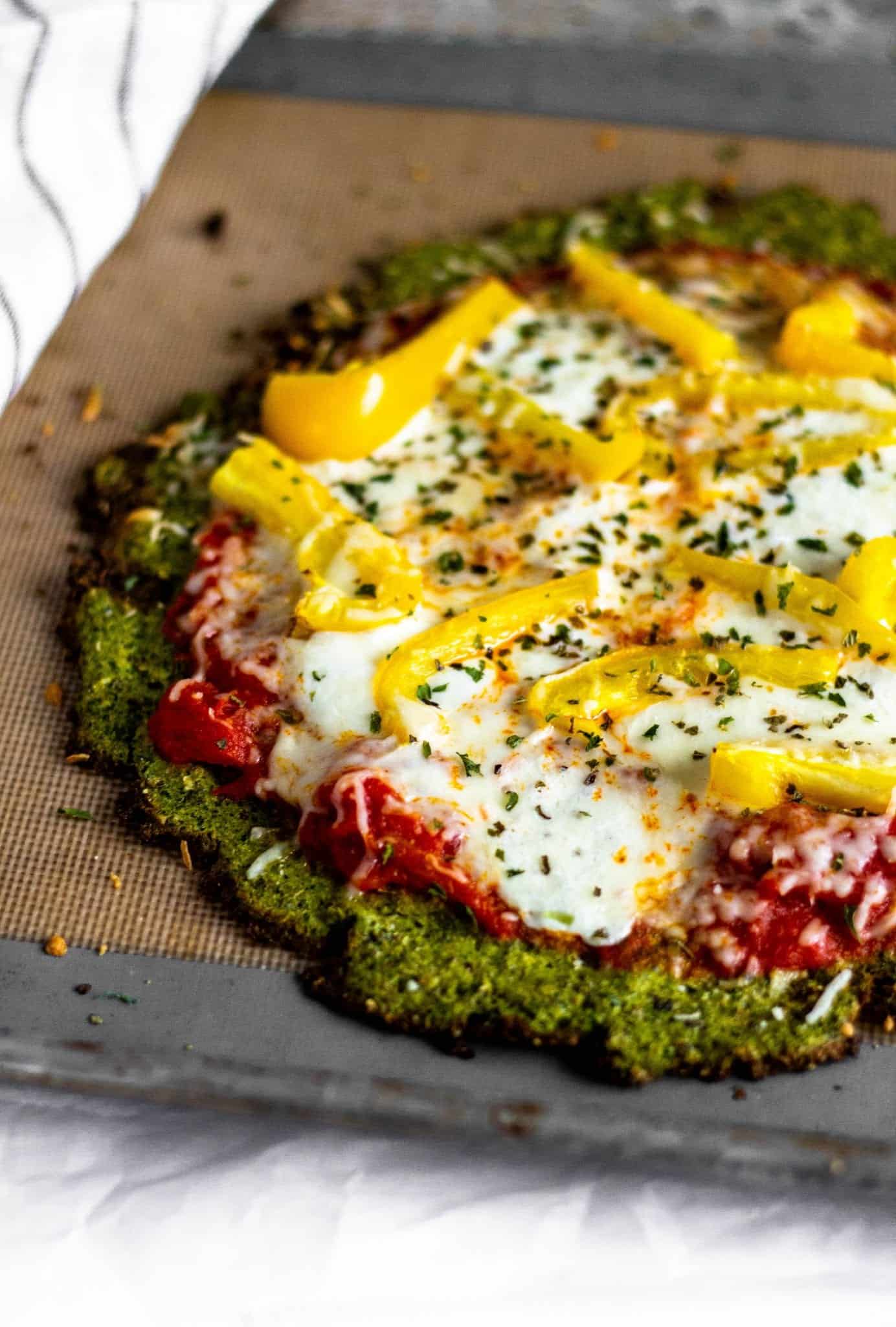 Broccoli Crust Pizza #tararochfordnutrition #lowfodmap #glutenfreedinner #healthypizza