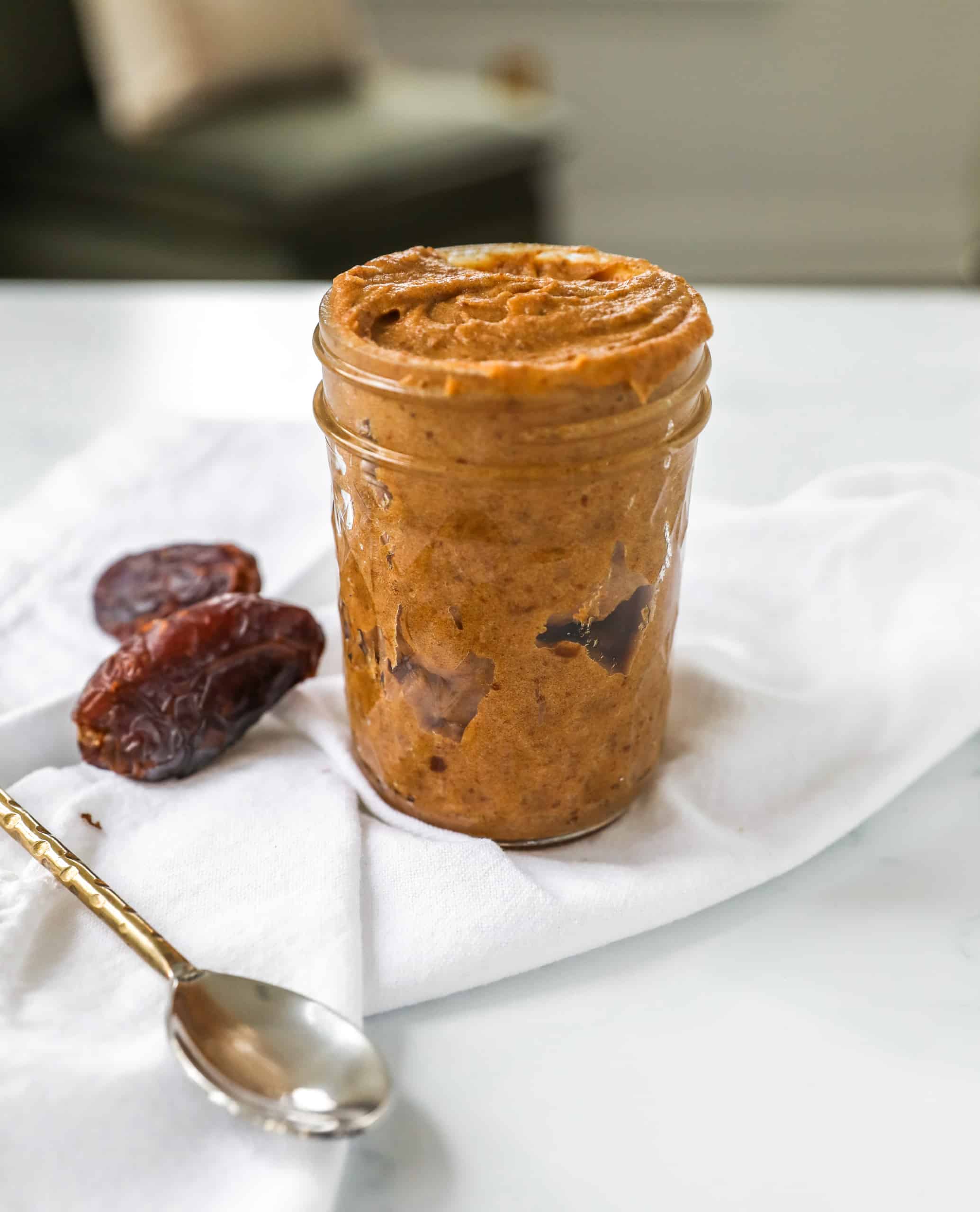 Date Caramel Sauce #healthydessert #tararochfodnutrition