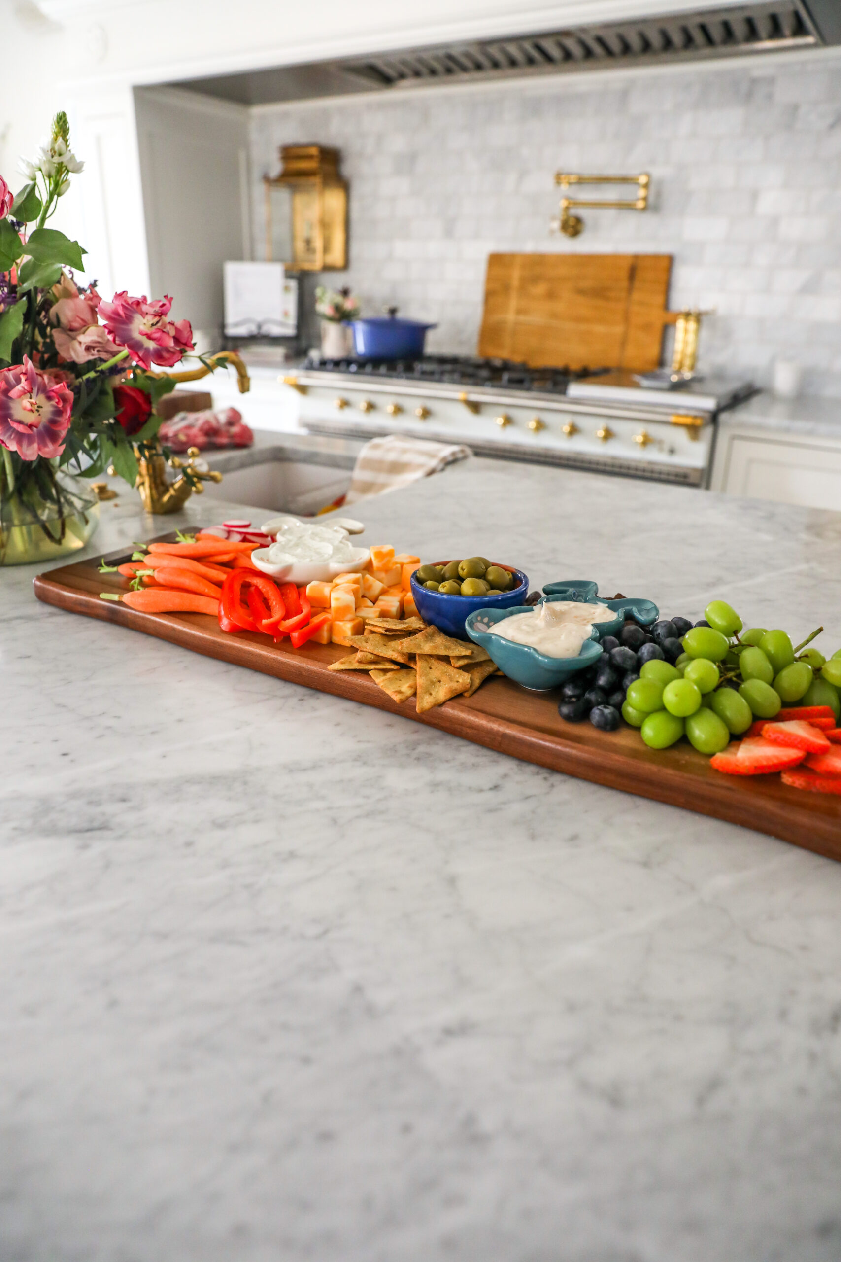 Healthy Easter Snack Board #snackboard #tararochford